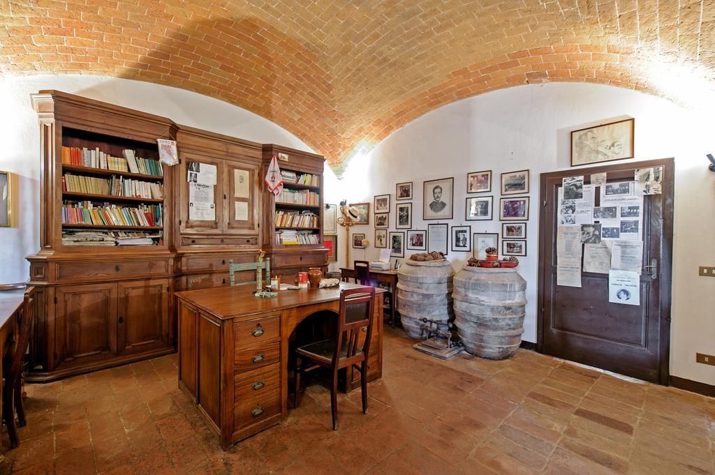 Maison d'hôtes Tenuta Di Petriolo à Torrita di Siena Extérieur photo
